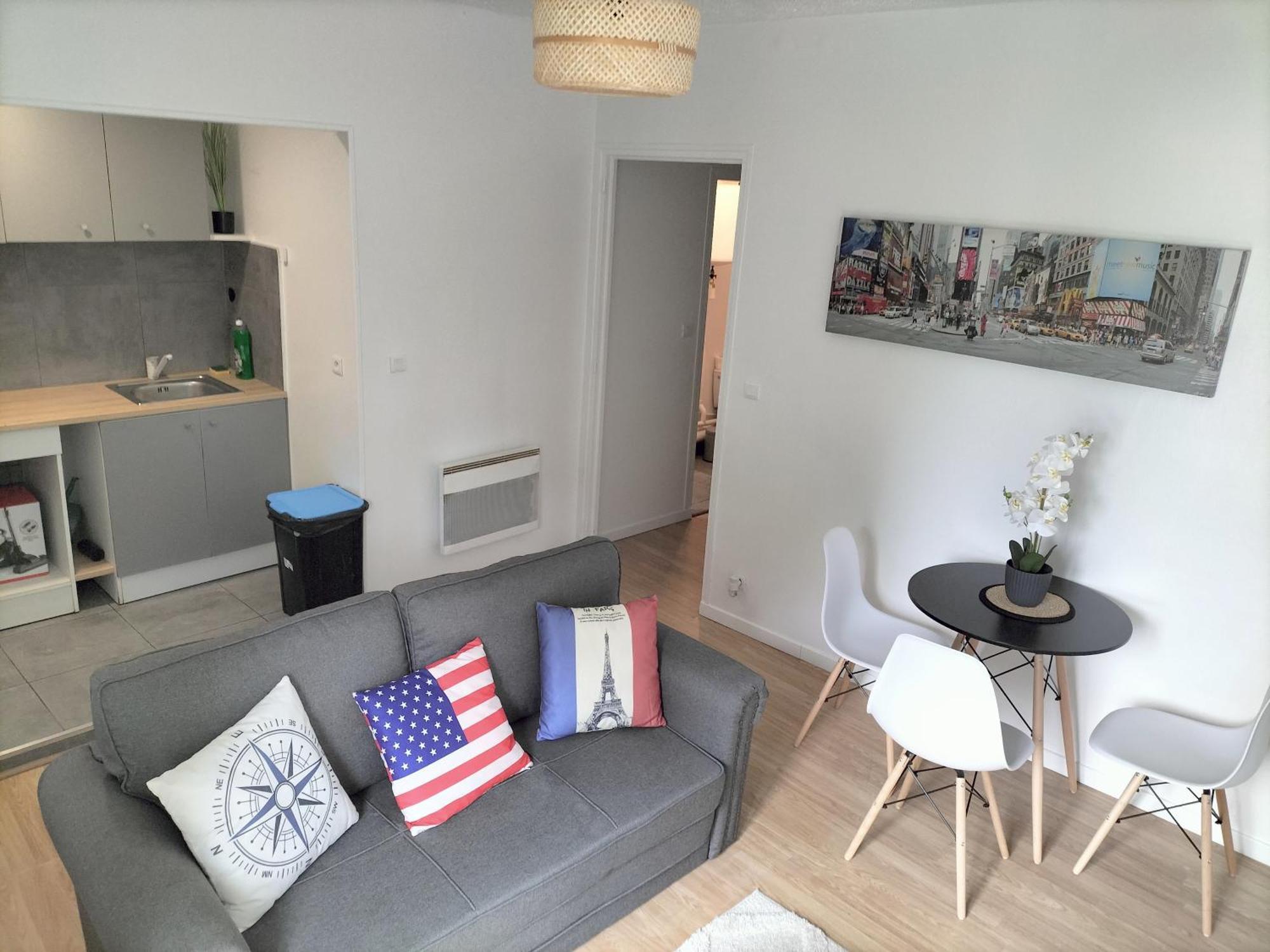 Super Appartement Autonome A Villepinte Proche De Paris Eksteriør bilde